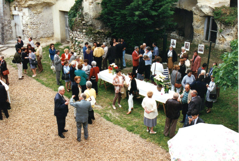 Pose de la plaque à la Véronique